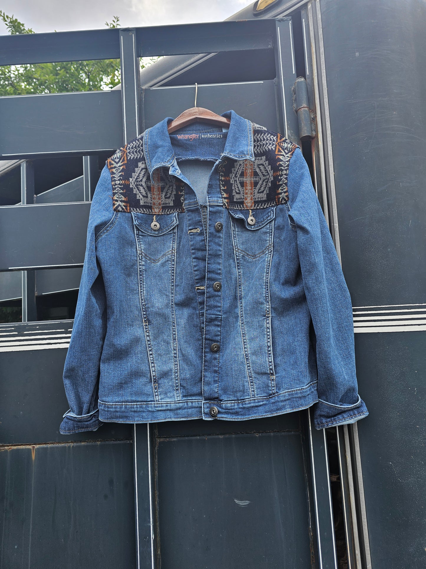 Khaki Trail Navy Women's Light denim Jacket Jean Jacket Size Large